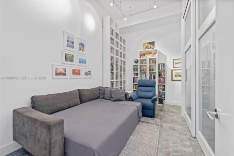 Copropriété à louer à Miami Beach, Floride: 3 chambres, 122.63 m2 № 1996733 - photo 25