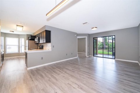 Condo in Orlando, Florida, 3 bedrooms  № 1845391 - photo 4