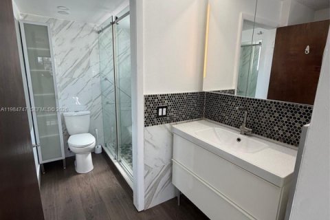 Copropriété à vendre à Miami Beach, Floride: 2 chambres, 91.04 m2 № 2047375 - photo 14