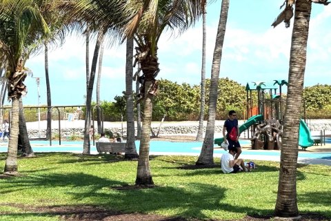 Copropriété à vendre à Miami Beach, Floride: 2 chambres, 91.04 m2 № 2047375 - photo 26