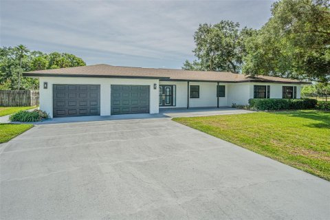 Villa ou maison à louer à Plant City, Floride: 5 chambres, 231.33 m2 № 2112049 - photo 14