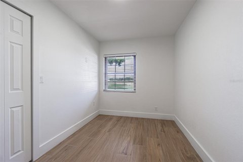 Villa ou maison à louer à Plant City, Floride: 5 chambres, 231.33 m2 № 2112049 - photo 30