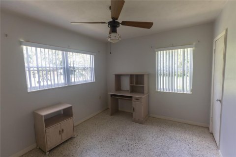 Villa ou maison à vendre à Leesburg, Floride: 2 chambres, 86.96 m2 № 1874008 - photo 10