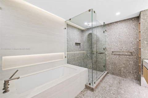 Condominio en venta en Pompano Beach, Florida, 4 dormitorios, 293.39 m2 № 1882291 - foto 9