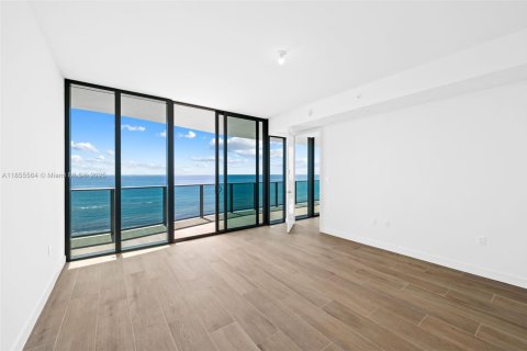 Condominio en venta en Pompano Beach, Florida, 4 dormitorios, 293.39 m2 № 1882291 - foto 7