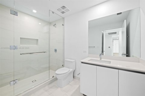 Condominio en venta en Pompano Beach, Florida, 4 dormitorios, 293.39 m2 № 1882291 - foto 23