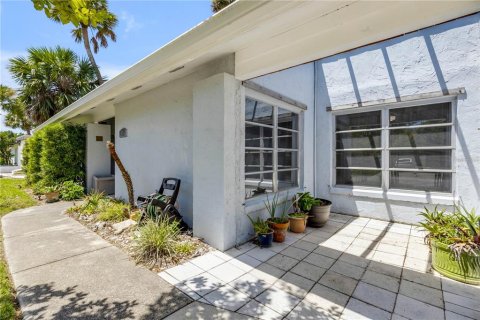 Casa en venta en Palm Coast, Florida, 3 dormitorios, 135.54 m2 № 2230105 - foto 4