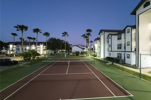 Copropriété à louer à Kissimmee, Floride: 2 chambres, 98.01 m2 № 2388692 - photo 3