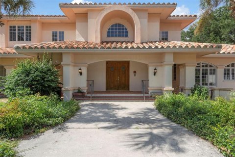 Casa en venta en Brooksville, Florida, 4 dormitorios, 576.64 m2 № 1900567 - foto 2