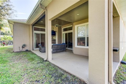 Villa ou maison à vendre à Winter Garden, Floride: 5 chambres, 257.99 m2 № 2395756 - photo 28