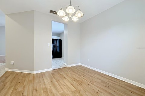 Villa ou maison à vendre à Kissimmee, Floride: 3 chambres, 127.74 m2 № 2413449 - photo 7