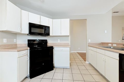 Villa ou maison à vendre à Kissimmee, Floride: 3 chambres, 127.74 m2 № 2413449 - photo 15