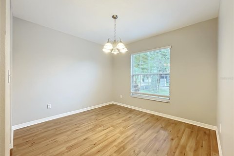 Villa ou maison à vendre à Kissimmee, Floride: 3 chambres, 127.74 m2 № 2413449 - photo 6