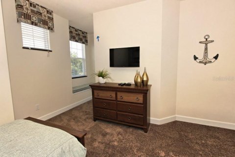Adosado en venta en Clermont, Florida, 3 dormitorios, 140.47 m2 № 1296456 - foto 18