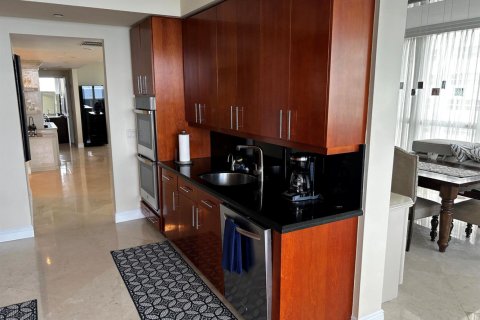Copropriété à louer à Fort Lauderdale, Floride: 3 chambres, 241.55 m2 № 2189667 - photo 10
