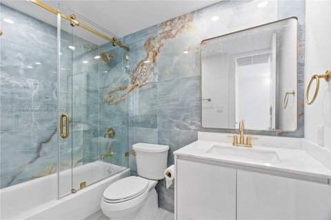 Condominio en venta en Miami Beach, Florida, 1 dormitorio, 117.06 m2 № 2019382 - foto 28