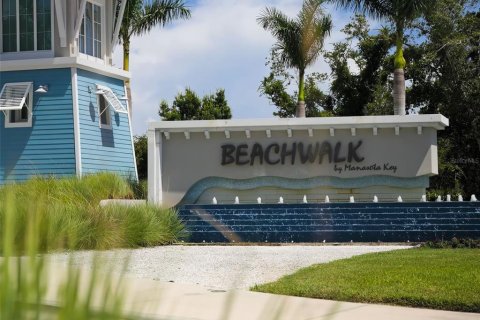 House in Englewood, Florida 3 bedrooms, 204.48 sq.m. № 2393487 - photo 2