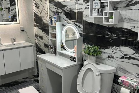 Купить виллу или дом в Плант-Сити, Флорида 9 комнат, 183.39м2, № 1880782 - фото 16