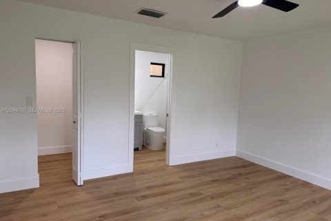 Casa en venta en Plantation, Florida, 3 dormitorios, 148.64 m2 № 2382409 - foto 24