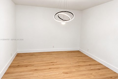 Casa en venta en Plantation, Florida, 3 dormitorios, 148.64 m2 № 2382409 - foto 6
