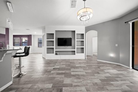 Купить виллу или дом в Киссимми, Флорида 8 комнат, 209.22м2, № 1687982 - фото 11