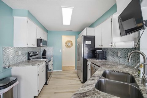 House in Bradenton, Florida 3 bedrooms, 184.13 sq.m. № 2233735 - photo 29