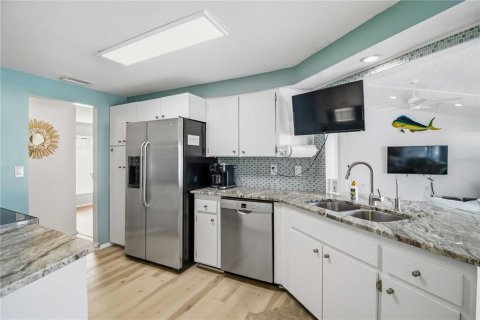 House in Bradenton, Florida 3 bedrooms, 184.13 sq.m. № 2233735 - photo 28
