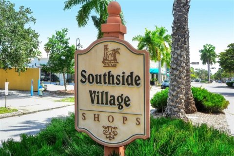 Casa en venta en Sarasota, Florida, 5 dormitorios, 336.12 m2 № 2386166 - foto 15