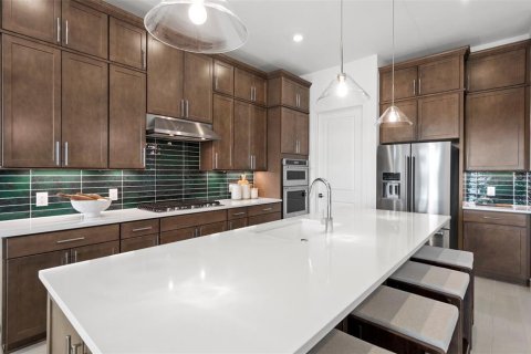Casa en venta en Lakewood Ranch, Florida, 3 dormitorios, 193.24 m2 № 1886038 - foto 8