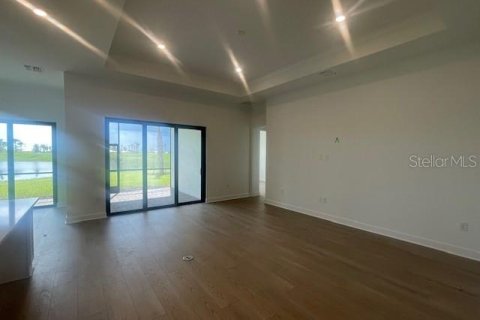 Casa en venta en Lakewood Ranch, Florida, 3 dormitorios, 193.24 m2 № 1886038 - foto 4