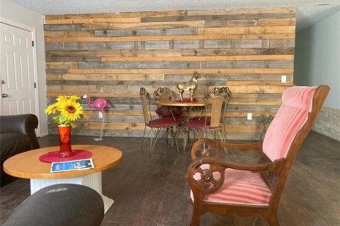 House in Arcadia, Florida 3 bedrooms, 139.35 sq.m. № 1852461 - photo 4