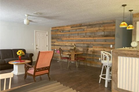House in Arcadia, Florida 3 bedrooms, 139.35 sq.m. № 1852461 - photo 3