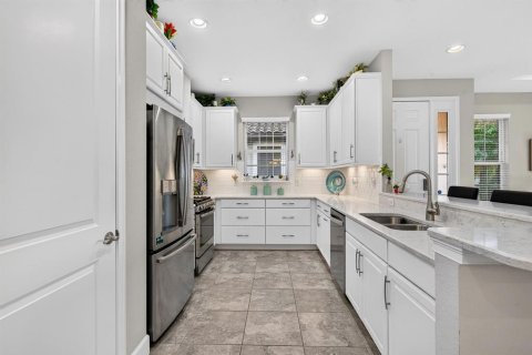 Villa ou maison à vendre à Palmetto, Floride: 2 chambres, 146.97 m2 № 2405434 - photo 10