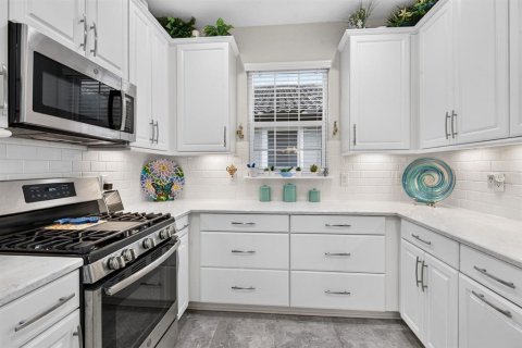Villa ou maison à vendre à Palmetto, Floride: 2 chambres, 146.97 m2 № 2405434 - photo 12