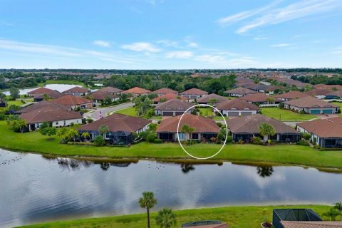 Villa ou maison à vendre à Palmetto, Floride: 2 chambres, 146.97 m2 № 2405434 - photo 7