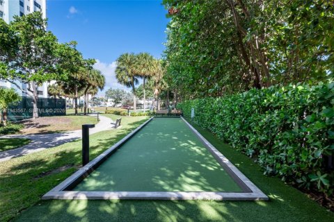 Copropriété à vendre à Hollywood, Floride: 2 chambres, 145.86 m2 № 2000513 - photo 8