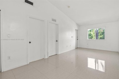 Copropriété à vendre à Homestead, Floride: 2 chambres, 84.54 m2 № 1952590 - photo 23