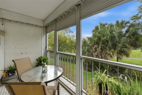 Copropriété à vendre à Hollywood, Floride: 1 chambre, 62.43 m2 № 2048032 - photo 25