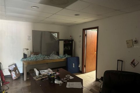 Commercial property in Jacksonville, Florida № 1560027 - photo 6