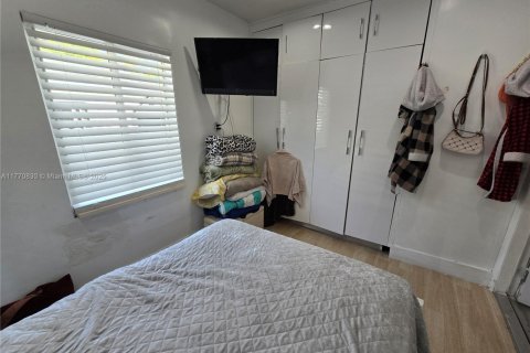 Купить виллу или дом в Майами, Флорида 3 спальни, 94.85м2, № 2053886 - фото 20