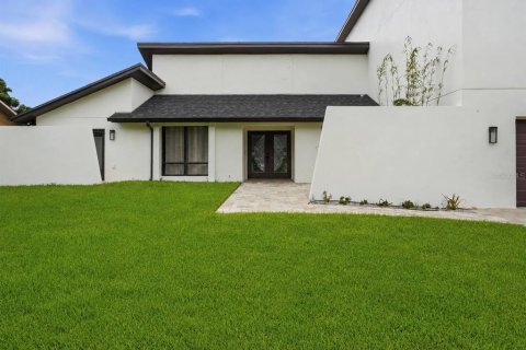 Villa ou maison à vendre à Palm Harbor, Floride: 7 chambres, 371.61 m2 № 2435107 - photo 2