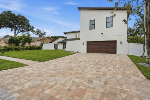 Villa ou maison à Palm Harbor, Floride 7 chambres, 371.61 m2 № 2435107