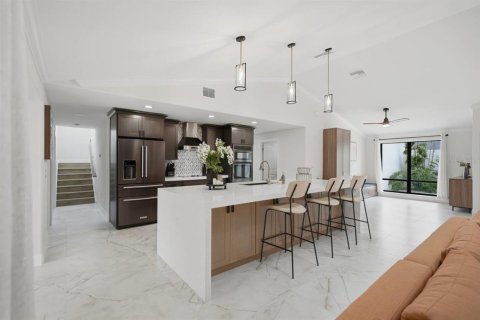 Villa ou maison à vendre à Palm Harbor, Floride: 7 chambres, 371.61 m2 № 2435107 - photo 20