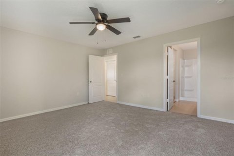 Casa en alquiler en Mascotte, Florida, 3 dormitorios, 135.27 m2 № 1901744 - foto 14