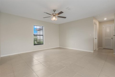 Casa en alquiler en Mascotte, Florida, 3 dormitorios, 135.27 m2 № 1901744 - foto 9
