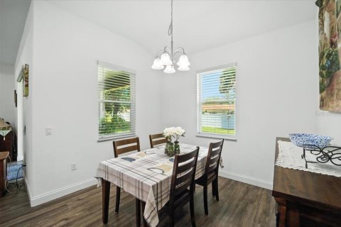 Casa en venta en Palm Coast, Florida, 3 dormitorios, 172.98 m2 № 1791156 - foto 7