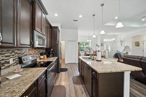 Casa en venta en Palm Coast, Florida, 3 dormitorios, 172.98 m2 № 1791156 - foto 6