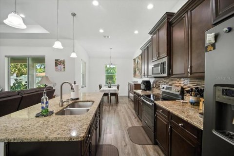 Casa en venta en Palm Coast, Florida, 3 dormitorios, 172.98 m2 № 1791156 - foto 5