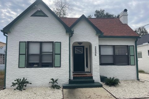 House in Jacksonville, Florida 2 bedrooms, 105.35 sq.m. № 889646 - photo 1