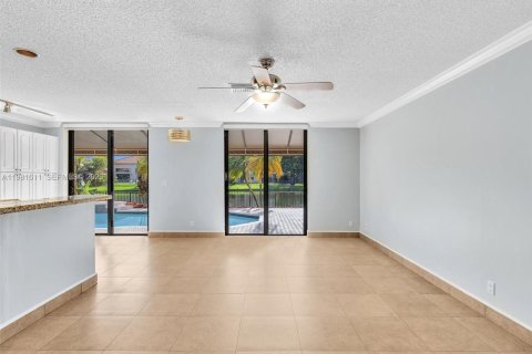 Купить виллу или дом в Плантация, Флорида 4 спальни, 226.5м2, № 2043692 - фото 29